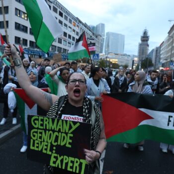 Israelfeindliche Rufe: Mehr als 1000 Teilnehmer bei Pro-Palästina-Demo in Frankfurt