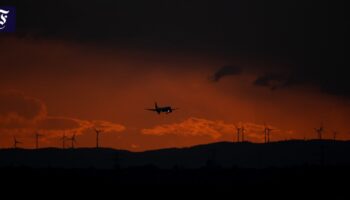 Fluglärm vermeiden: Airlines sollen in Frankfurt mehr für Nachtflüge bezahlen