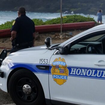 Hawaiian fast-food worker fatally stabbed during altercation with customer: reports