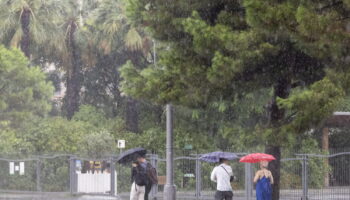 Météo : pluies intenses dans 43 départements, jusqu'à quand ?