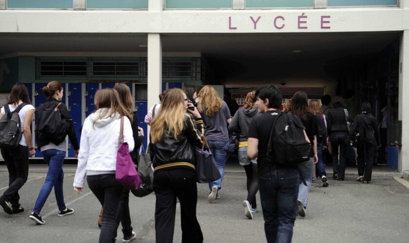 Agression d'une enseignante à Tourcoing : gifles échangées, coups... Ce qu'il s'est passé dans le lycée Sévigné