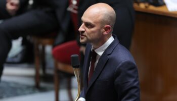 Le ministre des Affaires étrangères Jean-Noël Barrot le 8 octobre 2024 à l'Assemblée nationale à Paris