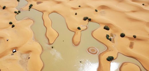 Überschwemmungen in der Sahara: Wenn es in der Wüste regnet