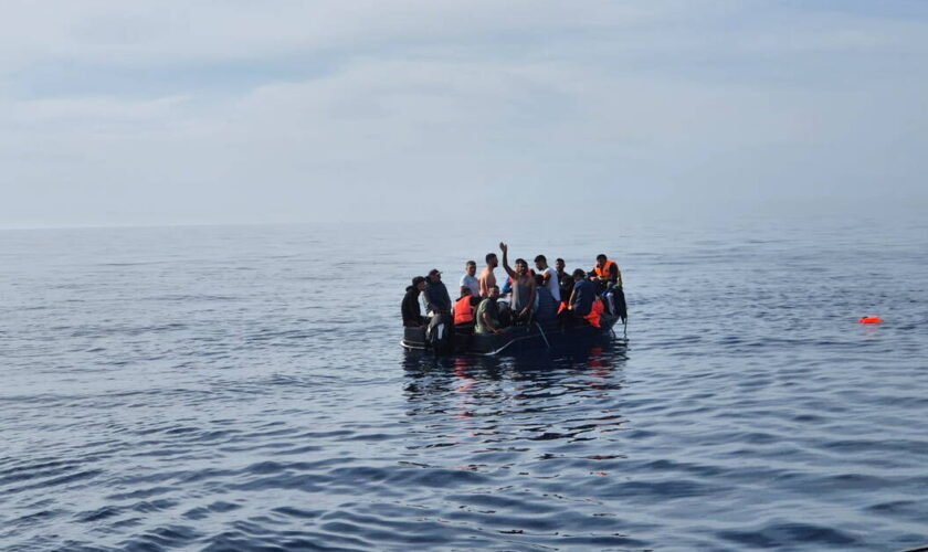 Comment le skipper Thibaut Vauchel-Camus a secouru 16 hommes qui dérivaient en Méditerranée : «Ce ne sont pas des migrants mais des humains»