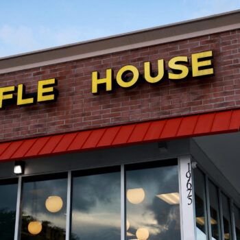 Ouragan Milton : comment la chaîne Waffle House est devenue un indicateur de la violence des tempêtes aux US