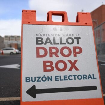 Arizona begins in-person and absentee voting, here's what you need to know