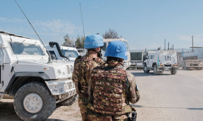 Guerre au Liban : deux Casques bleus visés par des tirs dans le sud du pays, à la frontière avec Israël