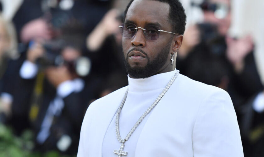 États-Unis : le rappeur P. Diddy reste en prison en attendant son procès au printemps 2025