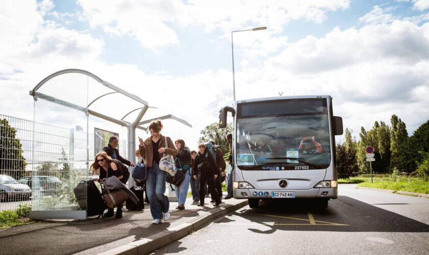 Le ministre des Transports annonce un "plan national de cars express", en quoi cela consiste ?