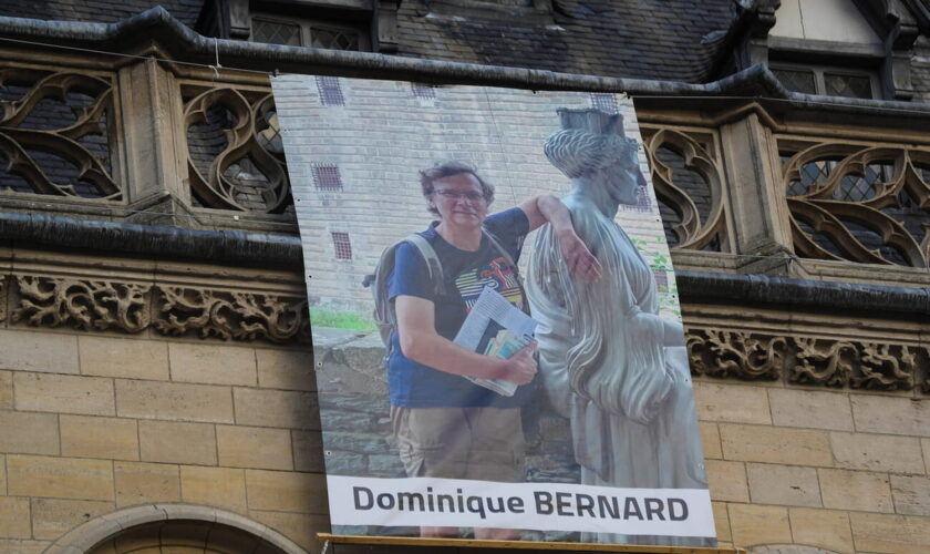 Assassinat de Dominique Bernard : un an plus tard, sa femme s'exprime pour la première fois