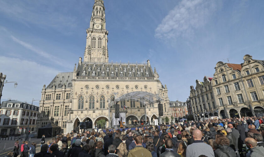 Un an après son assassinat, Dominique Bernard honoré à Arras