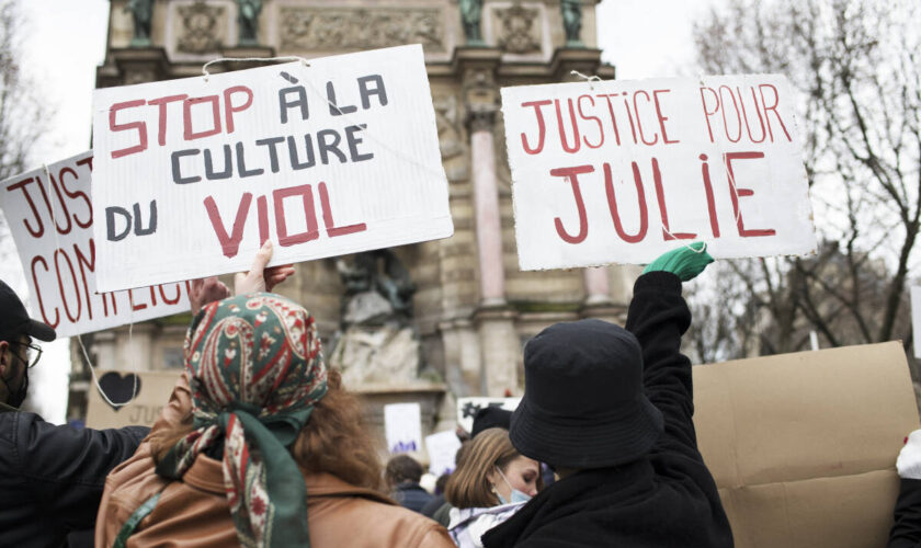 « Affaire Julie » : derrière le procès de trois pompiers, la culture du viol devant le tribunal