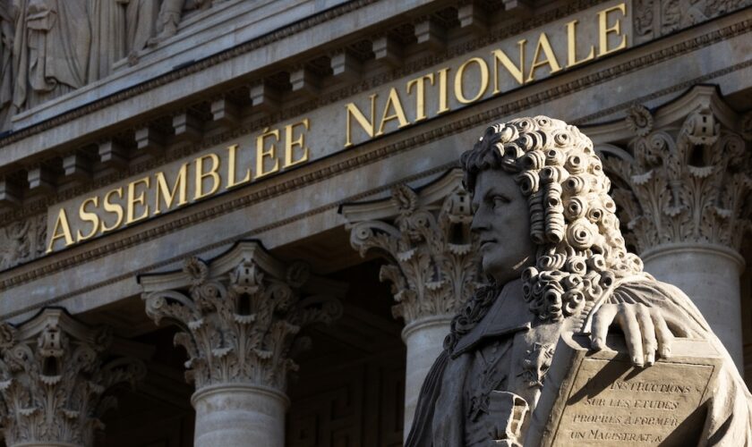 Façade de l'Assemblée nationale, le 11 juillet 2024 à Paris