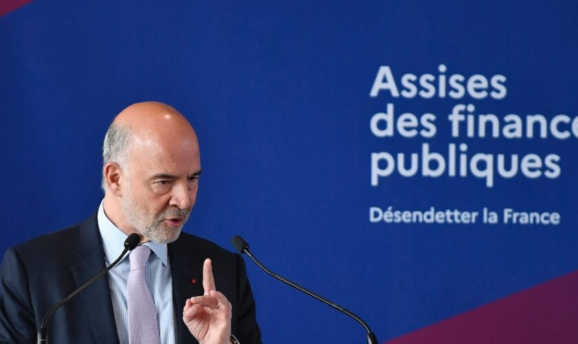 Le premier président de la Cour des comptes, Pierre Moscovici, se dit en faveur de hausses d'impôts "exceptionnelles" pour les grandes entreprises afin de résorber le déficit public