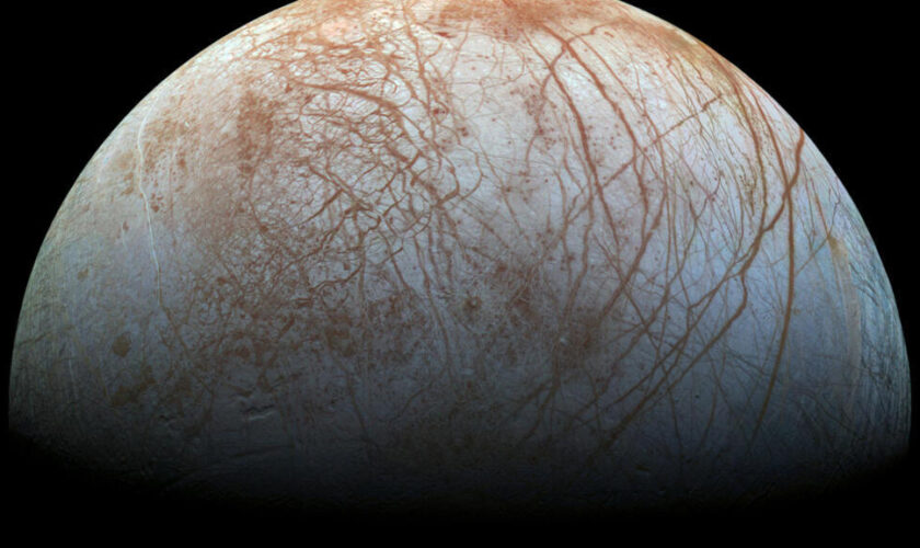 La mission Europa Clipper s'apprête à partir à la recherche de vie sur une lune de Jupiter