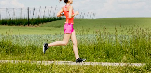 Laufen: Warum Frauen die besseren Langstreckenläuferinnen sind