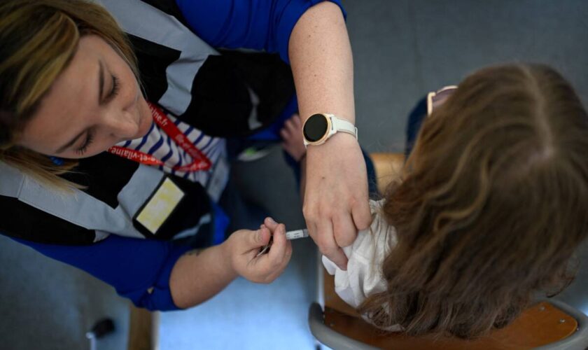 « Rendons incontournable la vaccination contre le papillomavirus pour éviter des cancers »