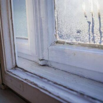 Banish condensation with kitchen staple - as woman finds it 'really works'