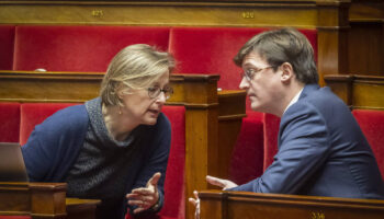 Vers un groupe social-démocrate à l’Assemblée, les députés RN s’initient à l’art dramatique, Macron n’a pas les « priorités » de Barnier... Les indiscrétions du « Nouvel Obs »