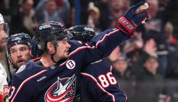 Johnny Gaudreau's best friend on Blue Jackets scores goal, points to late star's name hanging in rafters