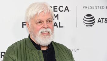 Paul Watson a écrit à Emmanuel Macron pour demander « l’asile politique » à la France