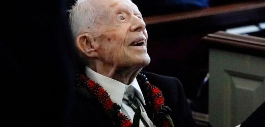 USA: Ex-Präsident Jimmy Carter gibt Stimme bei Wahlen ab