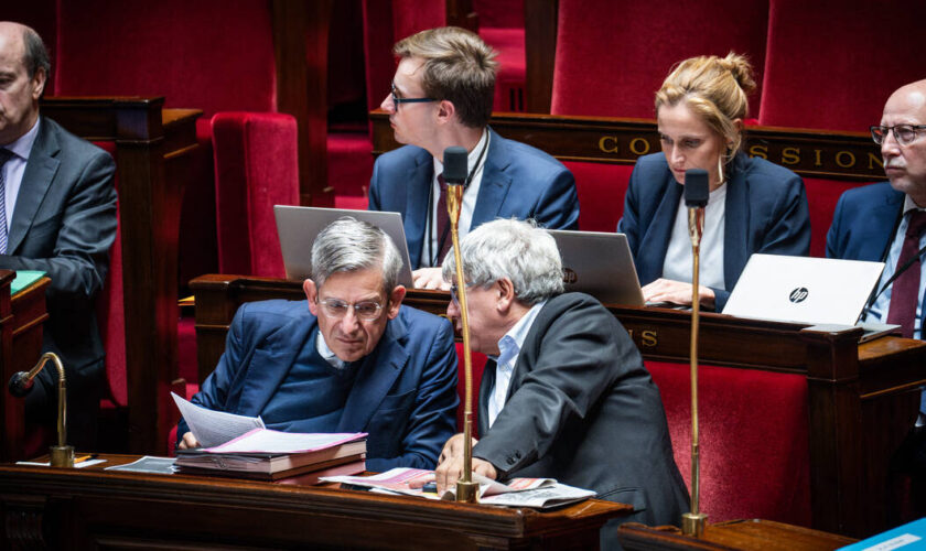 Budget 2025 : une version étendue de la taxe sur les hauts revenus adoptée en commission par les députés