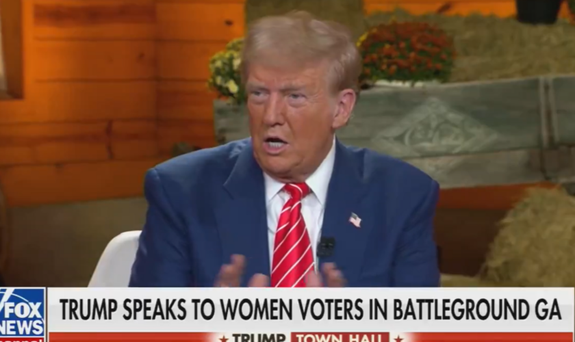 Donald Trump se dit « père de la fécondation in vitro » pour attirer l’électorat féminin