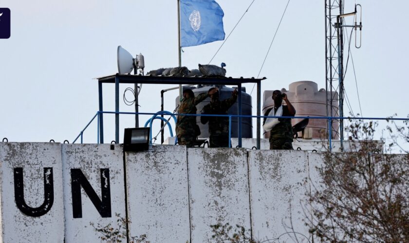 Liveblog zum Krieg in Nahost: UN: Israelische Panzer schießen auf Beobachterturm in Libanon