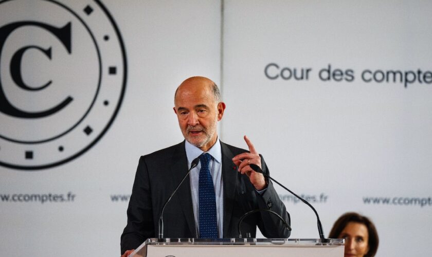 Le président de la Cour des comptes, Pierre Moscovici, lors de la présentation du rapport financier annuel, le 12 mars 2024 à Paris