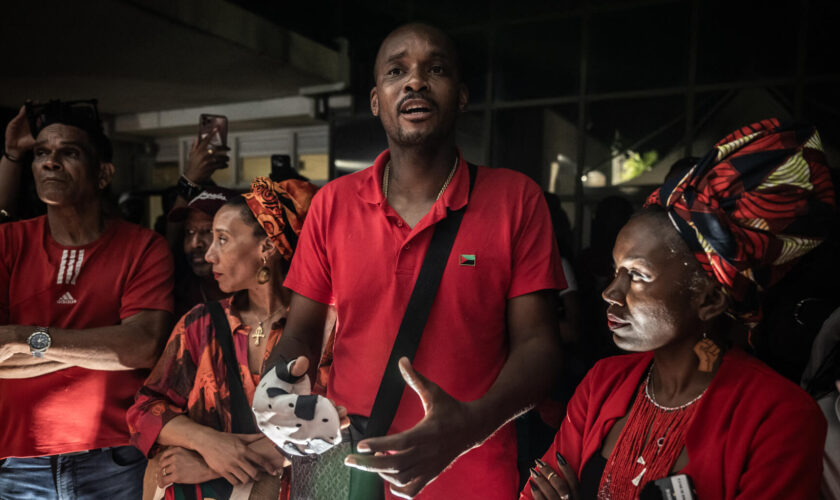 Martinique : un accord signé pour baisser les prix, mais la mobilisation se poursuit