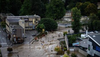 Intempéries : six départements désormais en alerte rouge inondations et crues