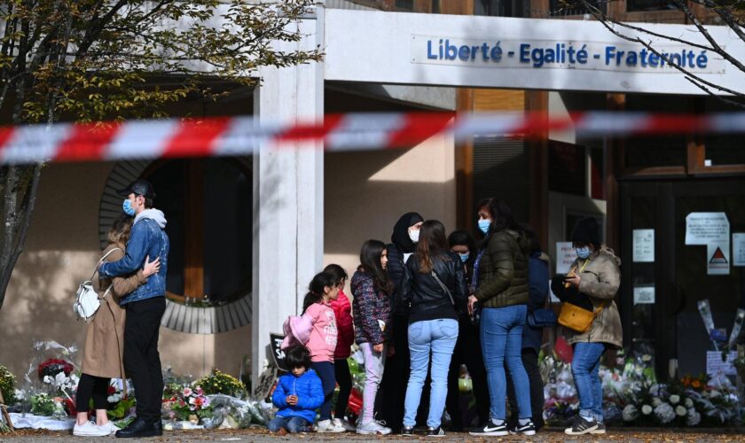 Mort de Samuel Paty : 4 ans après, le collège où il enseignait portera bien son nom