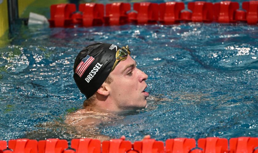 Léon Marchand remporte son premier titre après les JO de Paris et bat un record de France