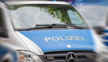 Premnitz in Brandenburg: Mann soll Vater getötet und das eigene Wohnhaus angezündet haben