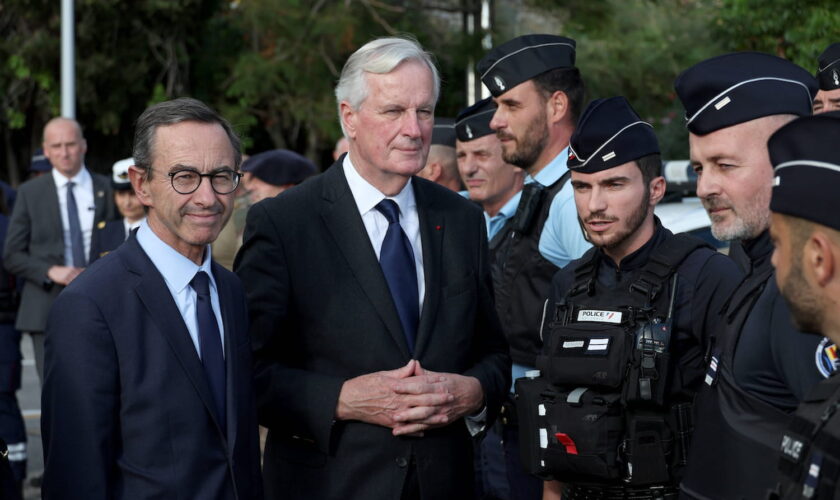 Cette mesure de l'extrême droite pour lutter contre l'immigration envisagée par Barnier, farouchement rejetée par les macronistes