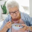 Nutritionist reveals four breakfasts to ease arthritis symptoms