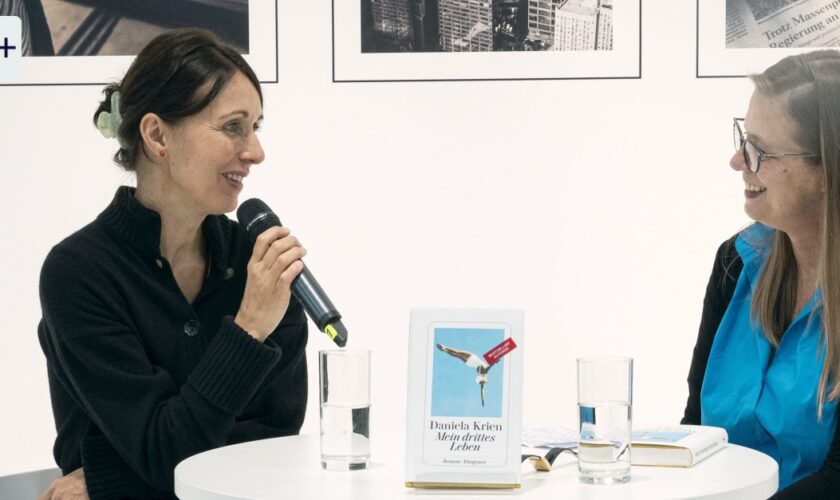 Podcast von der Buchmesse: Daniela Krien über ihren neuen Roman „Mein drittes Leben“