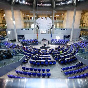 Bundestag: Abgeordnete von Union und FDP haben die meisten Nebeneinkünfte