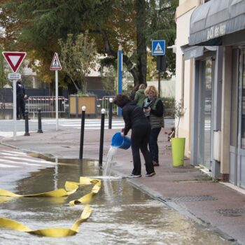 Unwetter: Hochwasserlage in Frankreich entspannt sich langsam