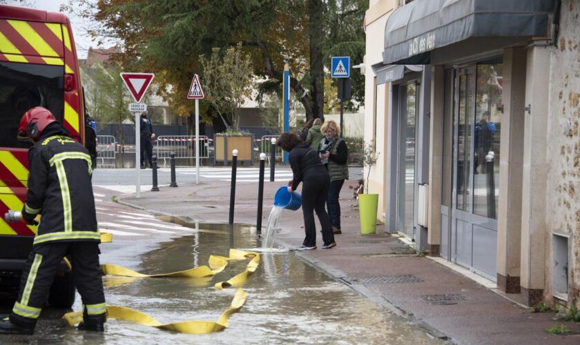 Unwetter: Hochwasserlage in Frankreich entspannt sich langsam