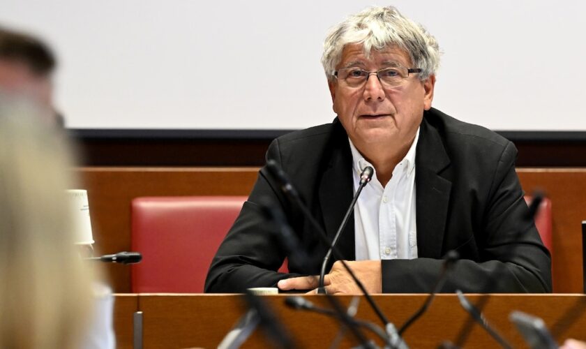 Le député LFI Eric Coquerel, président de la commission des Finances, le 16 octobre 2024 à l'Assemblée nationale à Paris lors d'une réunion de la commission