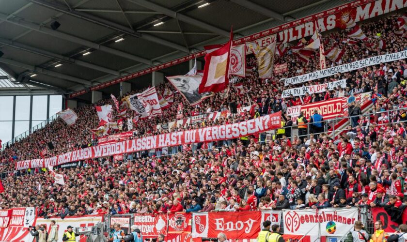 Mainzer Fans protestieren gegen Klub-Idol Klopp