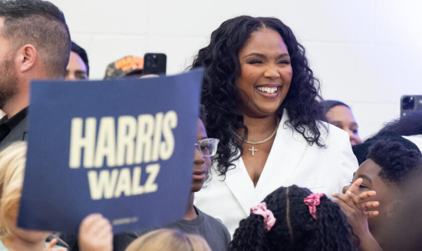 Présidentielle américaine : la chanteuse Lizzo rallie Harris, Elon Musk renforce son soutien à Trump