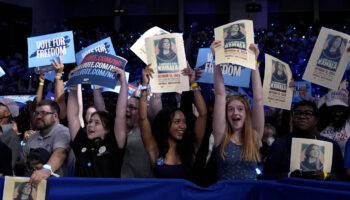 Aux Etats-Unis, les jeunes Américaines ont les cartes de la présidentielle en main