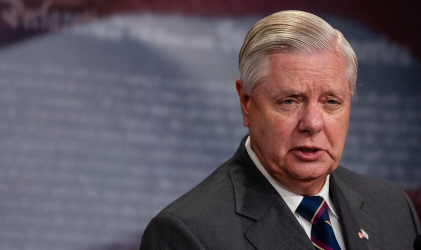 Graham says Israel has window to 'replace Hamas forever' after Sinwar killing: 'Door is now open'