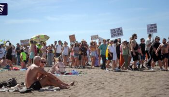 Proteste gegen Massentourismus: „Die Kanarischen Inseln haben eine Grenze“