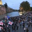 Vor Wahlen: Zehntausende bei pro-europäischer Demonstration in Georgien