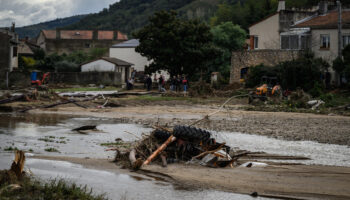 En Ardèche, une femme meurt en tombant dans un trou béant formé par les intempéries