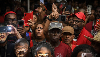 «A partir de lundi, la Martinique est bloquée» : pourquoi le mouvement contre la vie chère se poursuit malgré un accord sur la baisse des prix ?